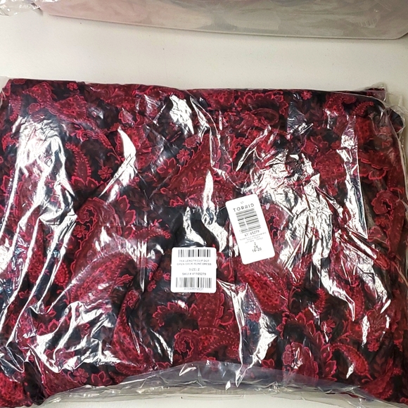 ❤NWT VINTAGE TORRID DRESS - TEA LENGTH - A-LINE PAISLEY CHIFFON - OPEN BACK - Picture 5 of 10